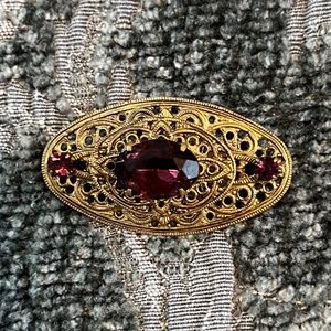 Stunning Vintage Costume Brooch